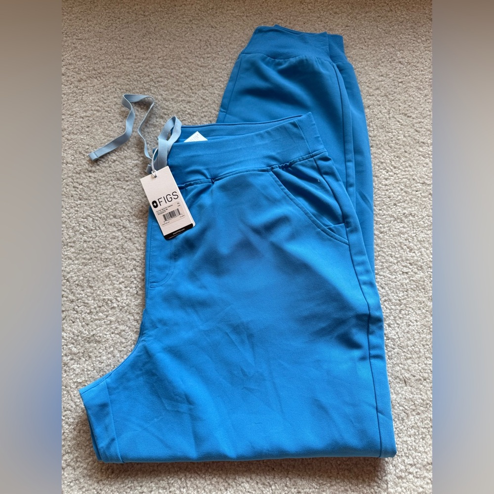 NWT TALL Figs Zamora HW XL